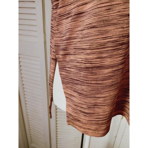 Adidas Climate Top T Shirt Women's Size Medium With Slits Heathered Peach - Picture 6 of 9